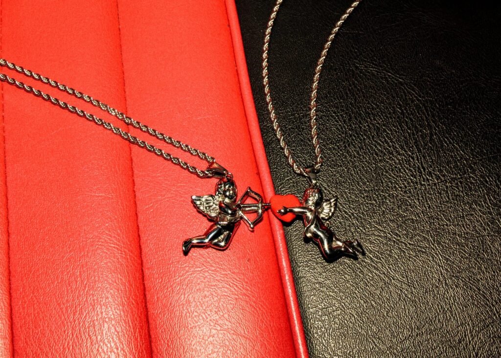 YORDY: Where Design Meets Eternity In Luxury Fashion Jewelry. 1 imgi 125 SummerLove 42